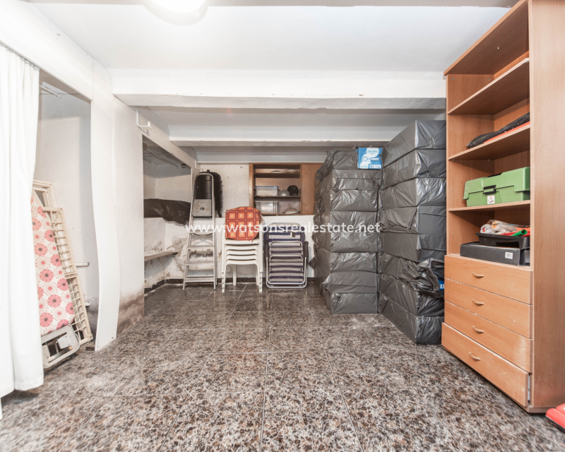 Resale - Reihenhaus - Urb. La Marina