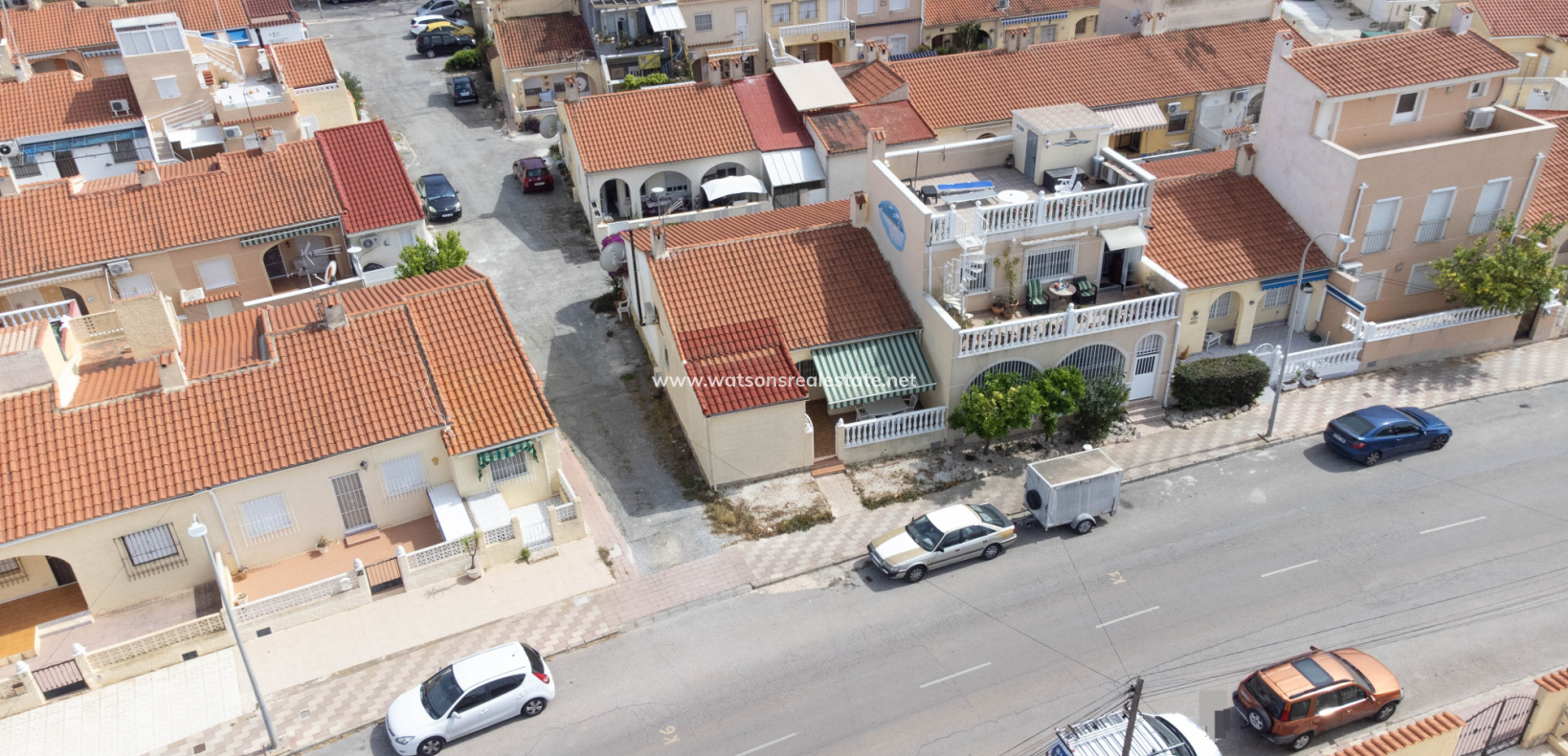 Resale - Reihenhaus - Urb. La Marina