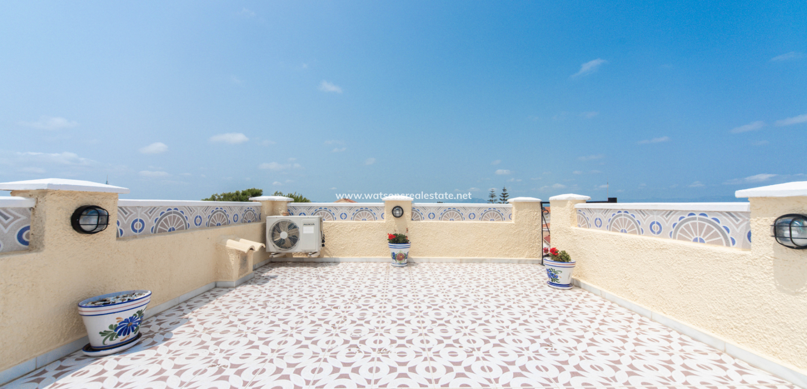 Resale - Reihenhaus - Urb. La Marina