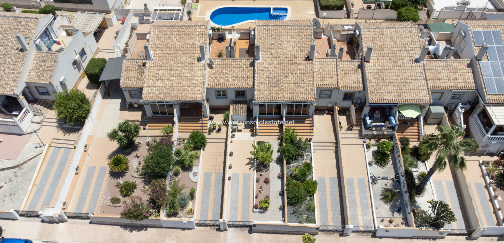 Resale - Reihenhaus - Urb. La Marina