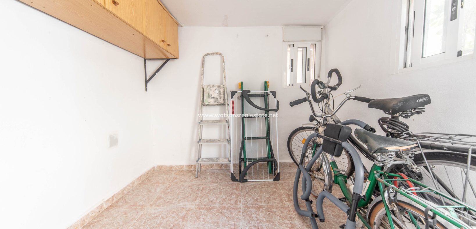 Resale - Reihenhaus - Urb. La Marina