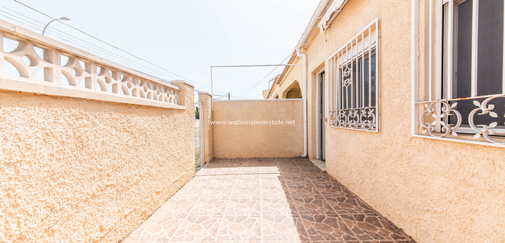 Resale - Reihenhaus - Urb. La Marina