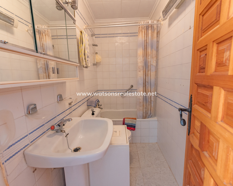 Resale - Reihenhaus - Urb. La Marina