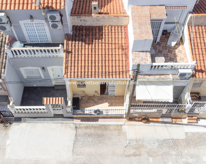 Resale - Reihenhaus - Urb. La Marina