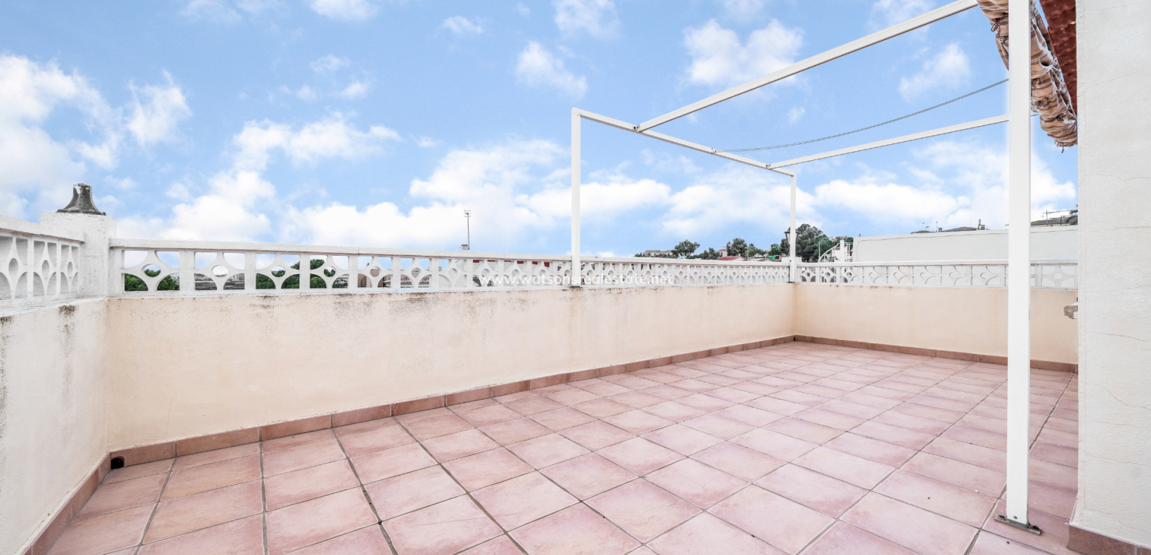 Resale - Reihenhaus - Urb. La Marina