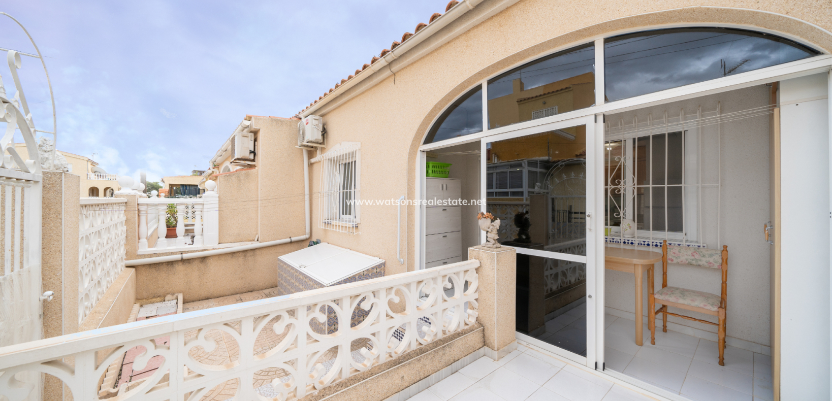 Resale - Reihenhaus - Urb. La Marina