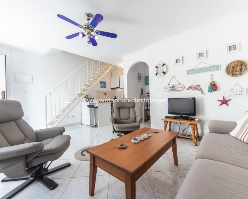 Resale - Reihenhaus - Urb. La Marina