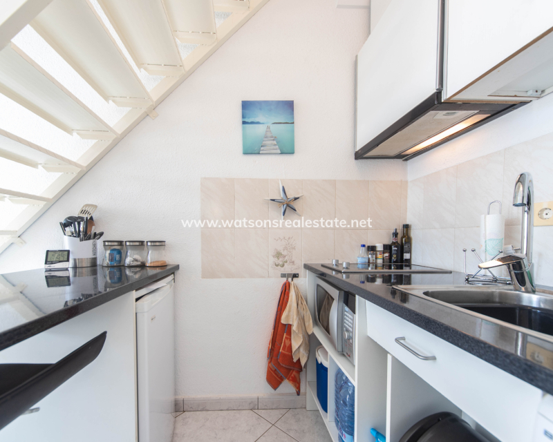 Resale - Reihenhaus - Urb. La Marina