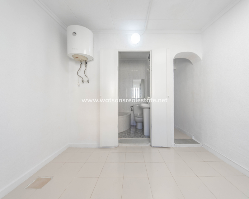 Resale - Reihenhaus - Urb. La Marina