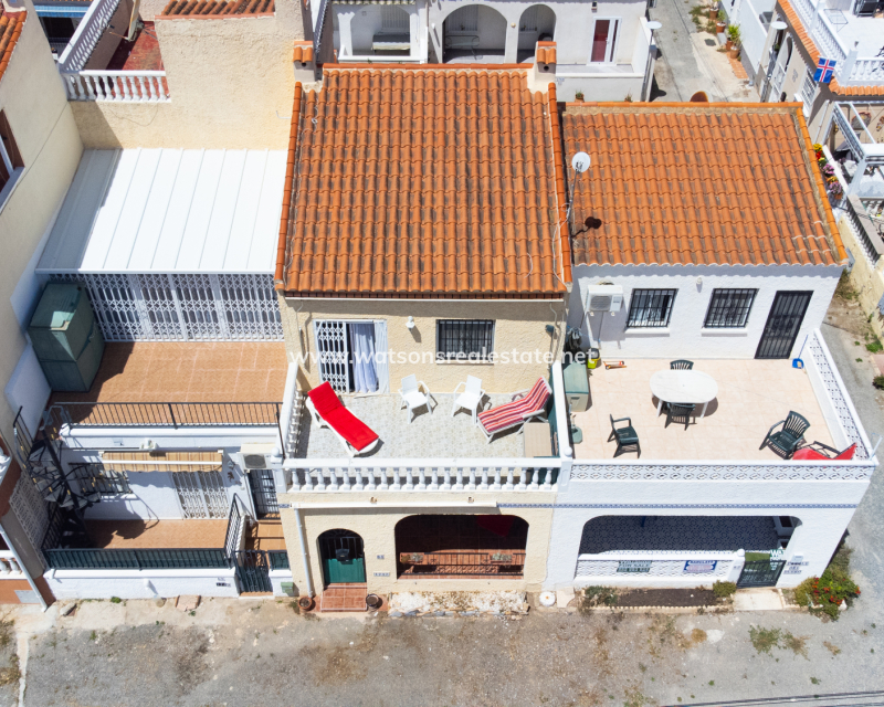 Resale - Reihenhaus - Urb. La Marina