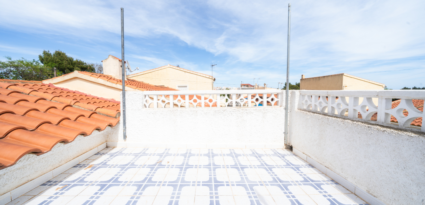 Resale - Reihenhaus - Urb. La Marina