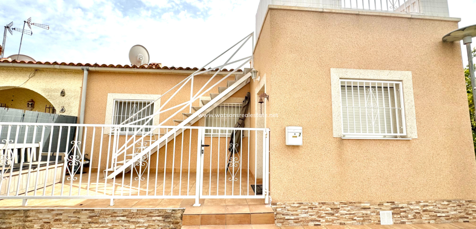 Resale - Reihenhaus - Urb. La Marina