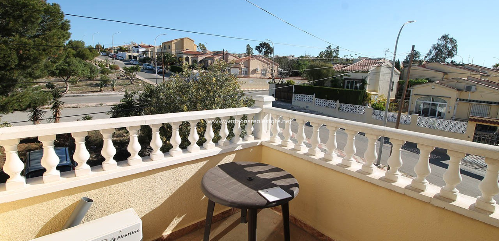 Resale - Reihenhaus - Urb. La Marina