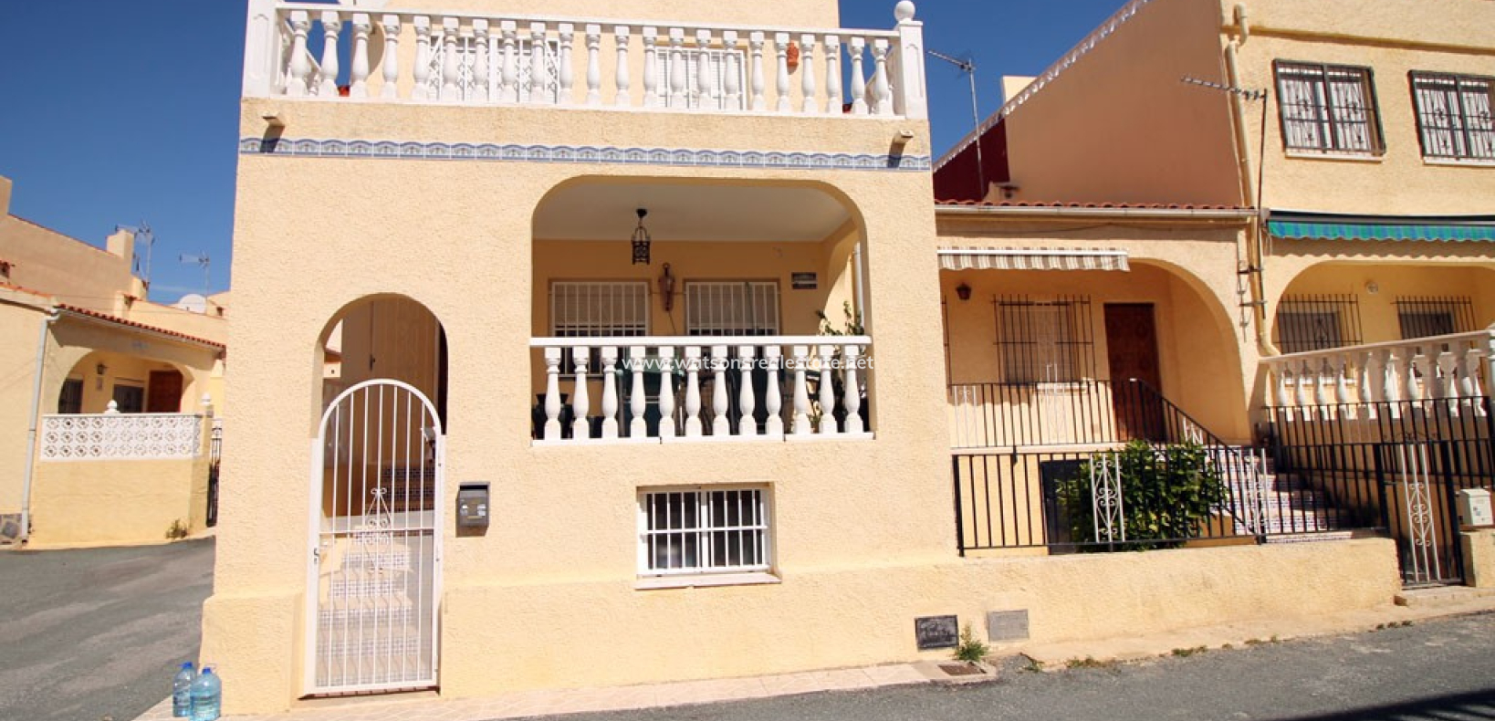 Resale - Reihenhaus - Urb. La Marina