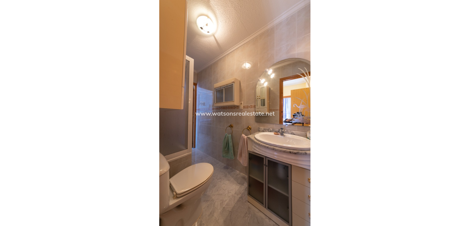 Resale - Reinhaus - Urb. La Marina