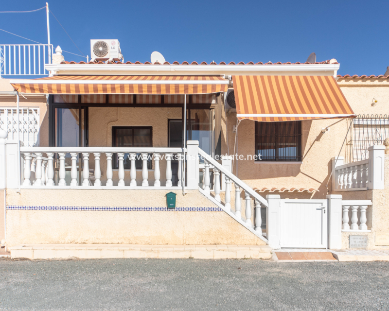 Resale - Reinhaus - Urb. La Marina