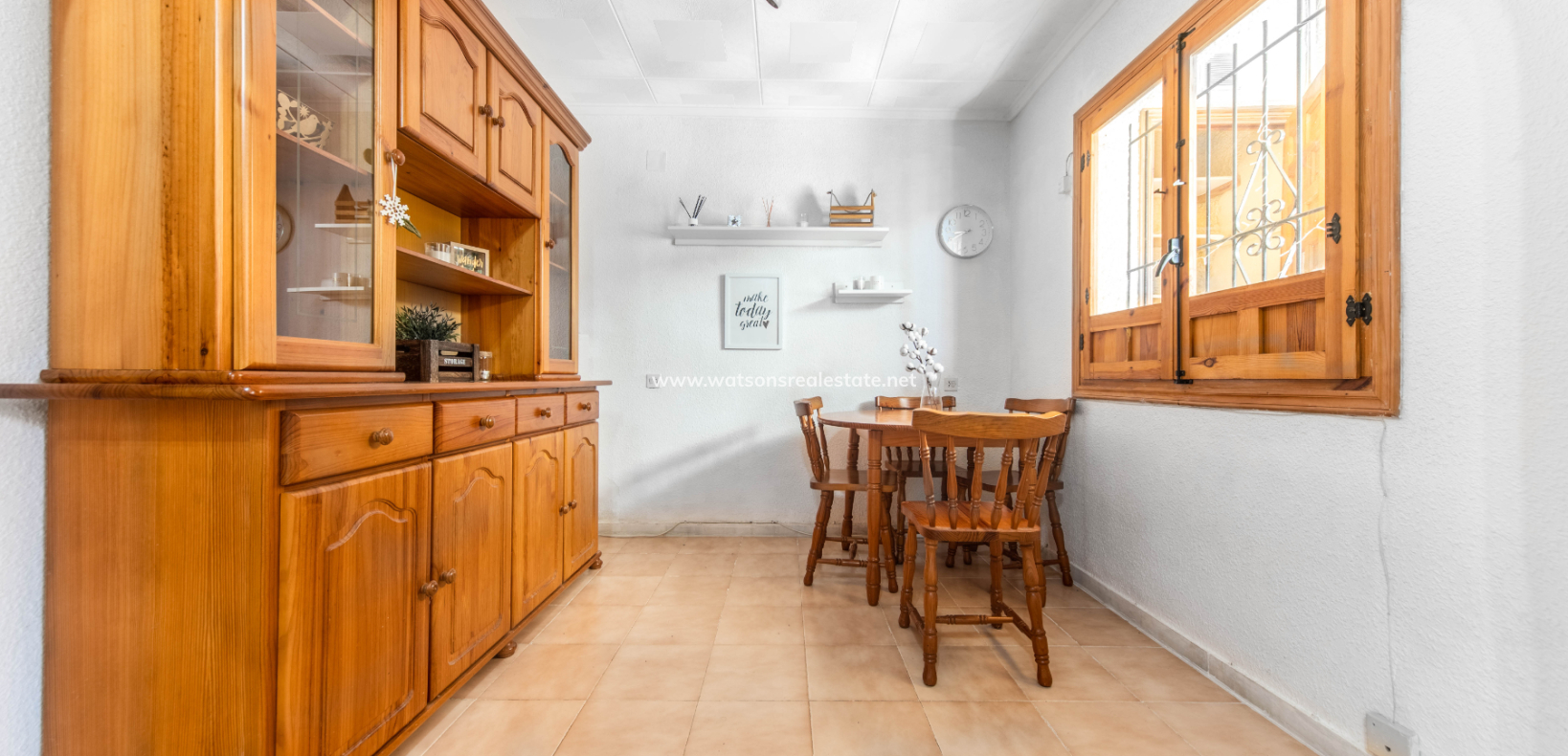 Resale - Reinhaus - Urb. La Marina