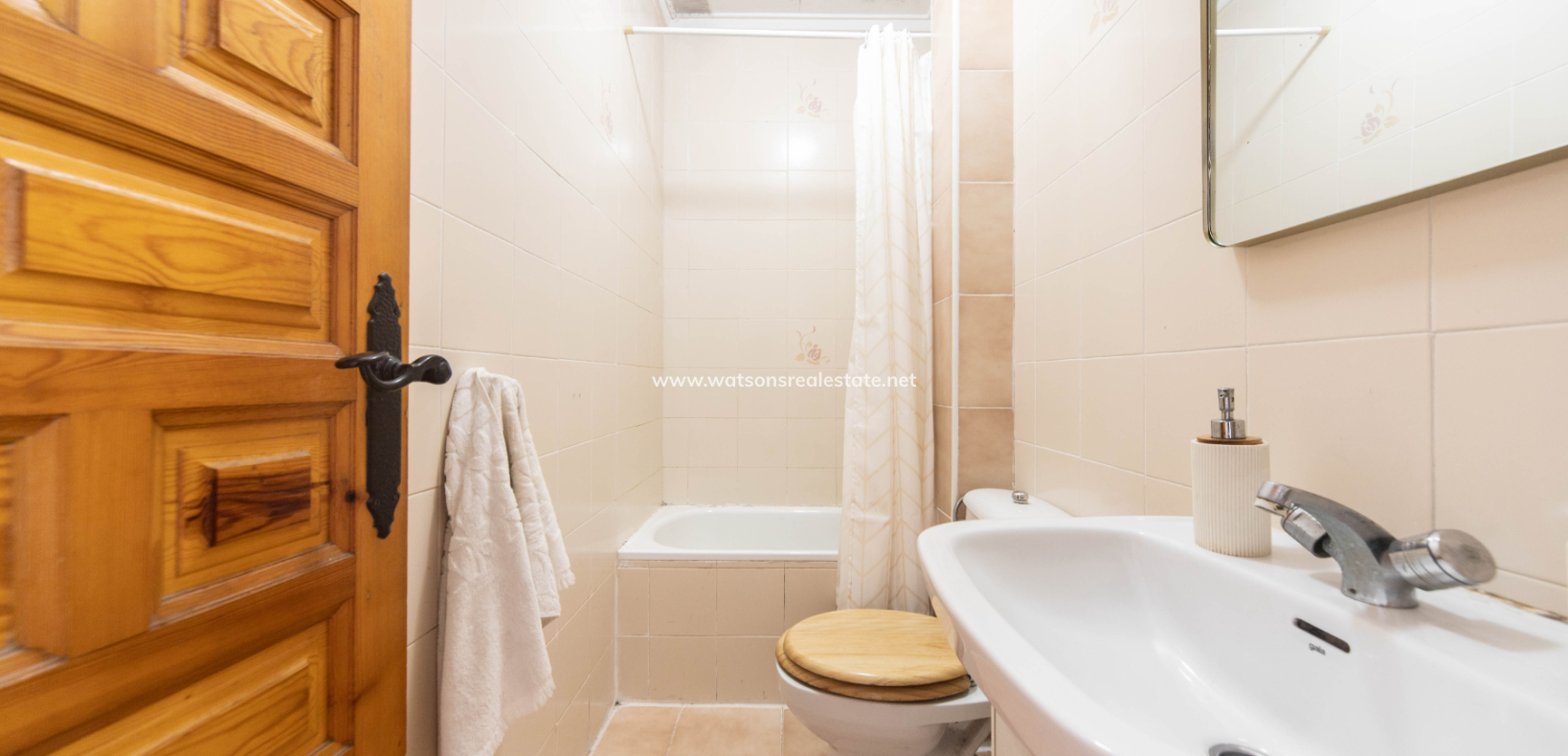 Resale - Reinhaus - Urb. La Marina
