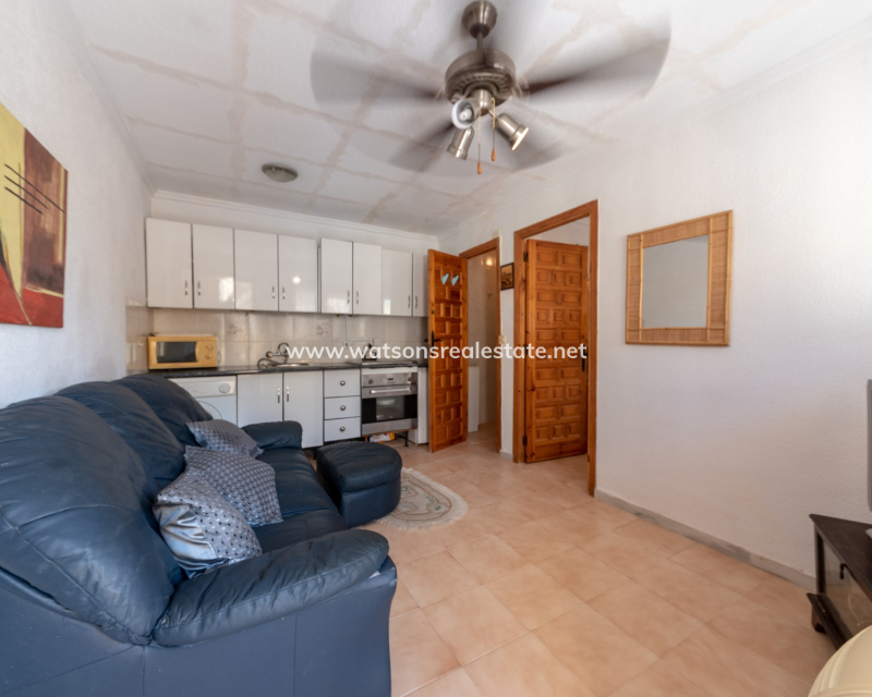 Resale - Reinhaus - Urb. La Marina