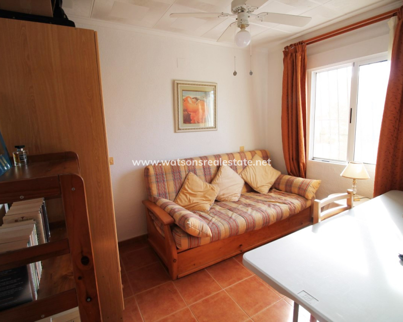 Resale - Reinhaus - Urb. La Marina