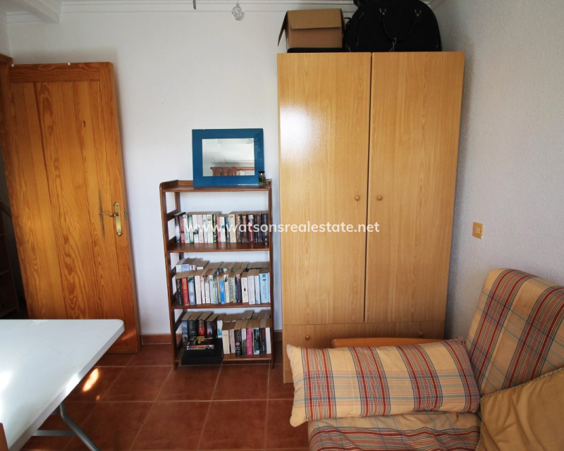 Resale - Reinhaus - Urb. La Marina
