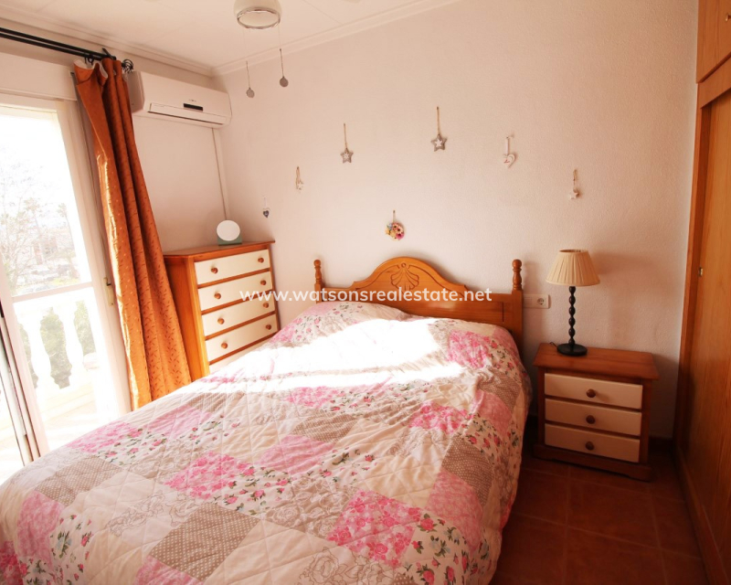 Resale - Reinhaus - Urb. La Marina