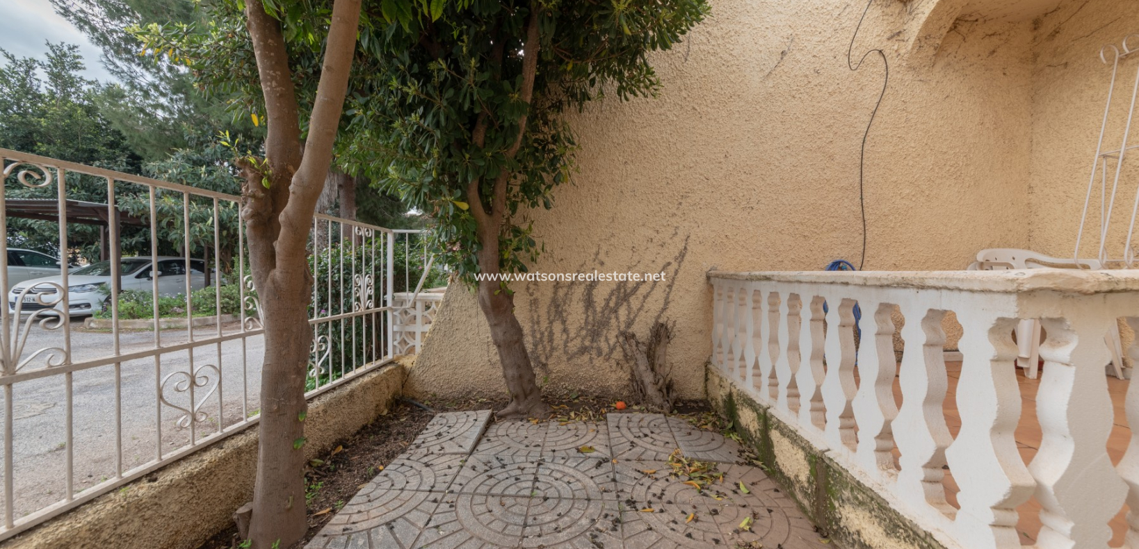 Resale - Reinhaus - Urb. La Marina
