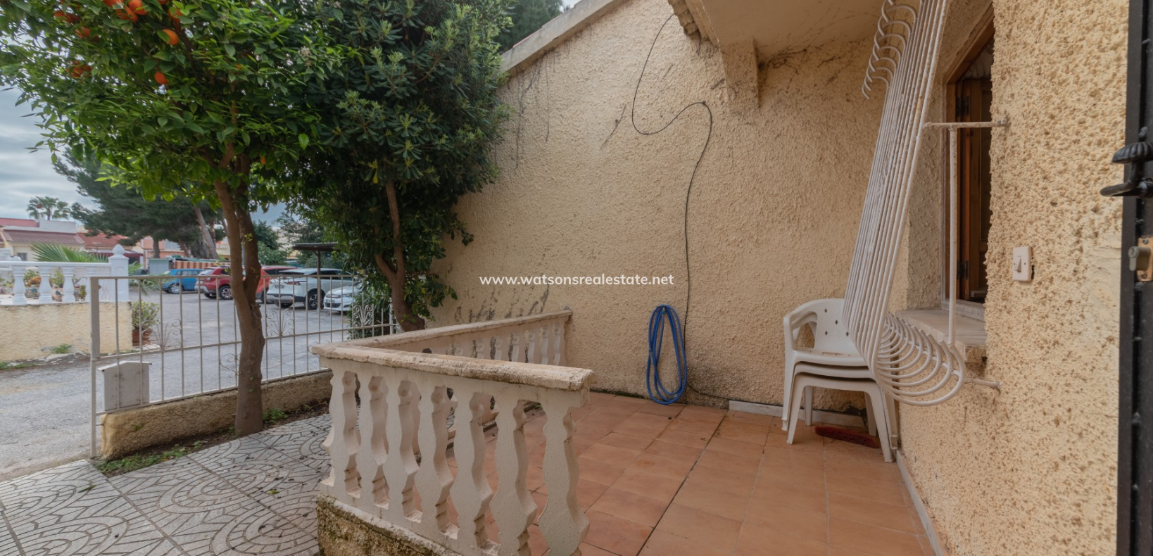 Resale - Reinhaus - Urb. La Marina