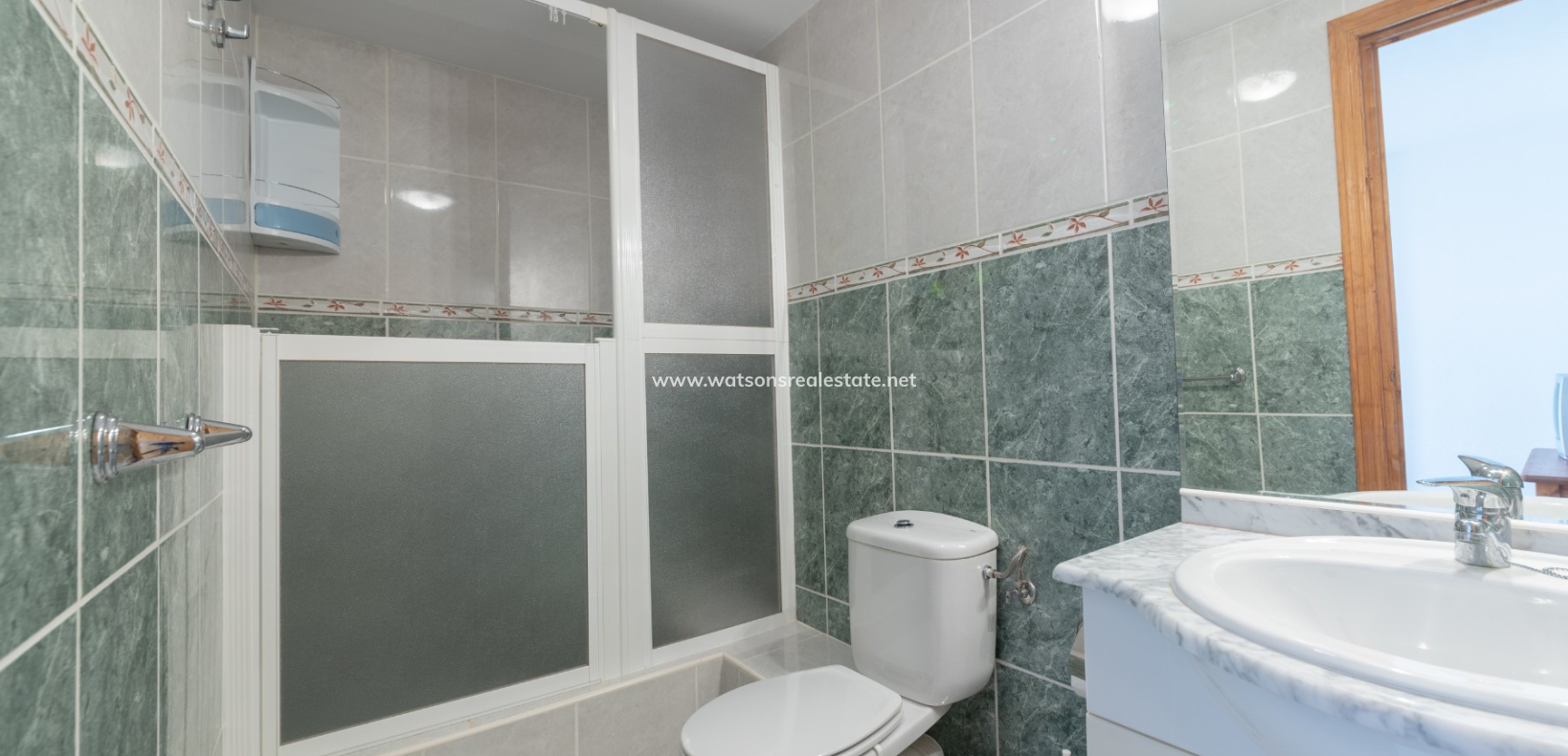 Resale - Reinhaus - Urb. La Marina