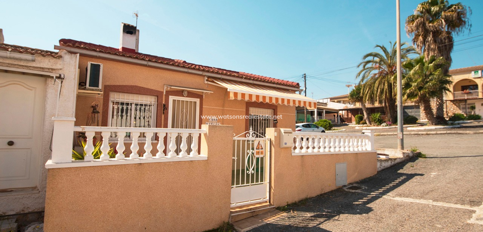 Resale - Reinhaus - Urb. La Marina