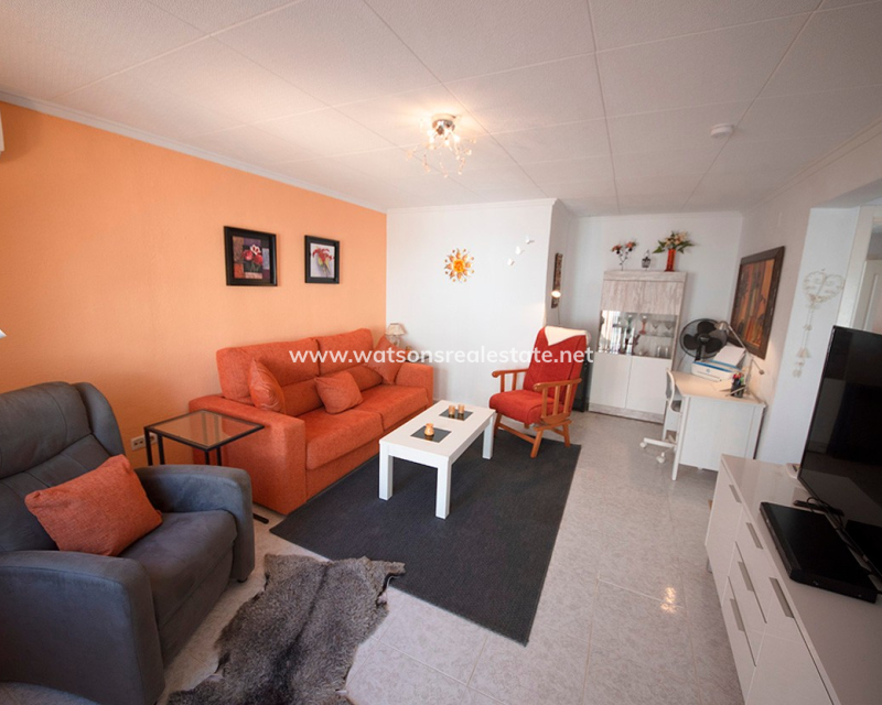 Resale - Reinhaus - Urb. La Marina