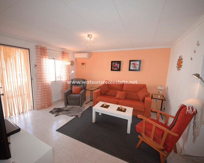 Resale - Reinhaus - Urb. La Marina
