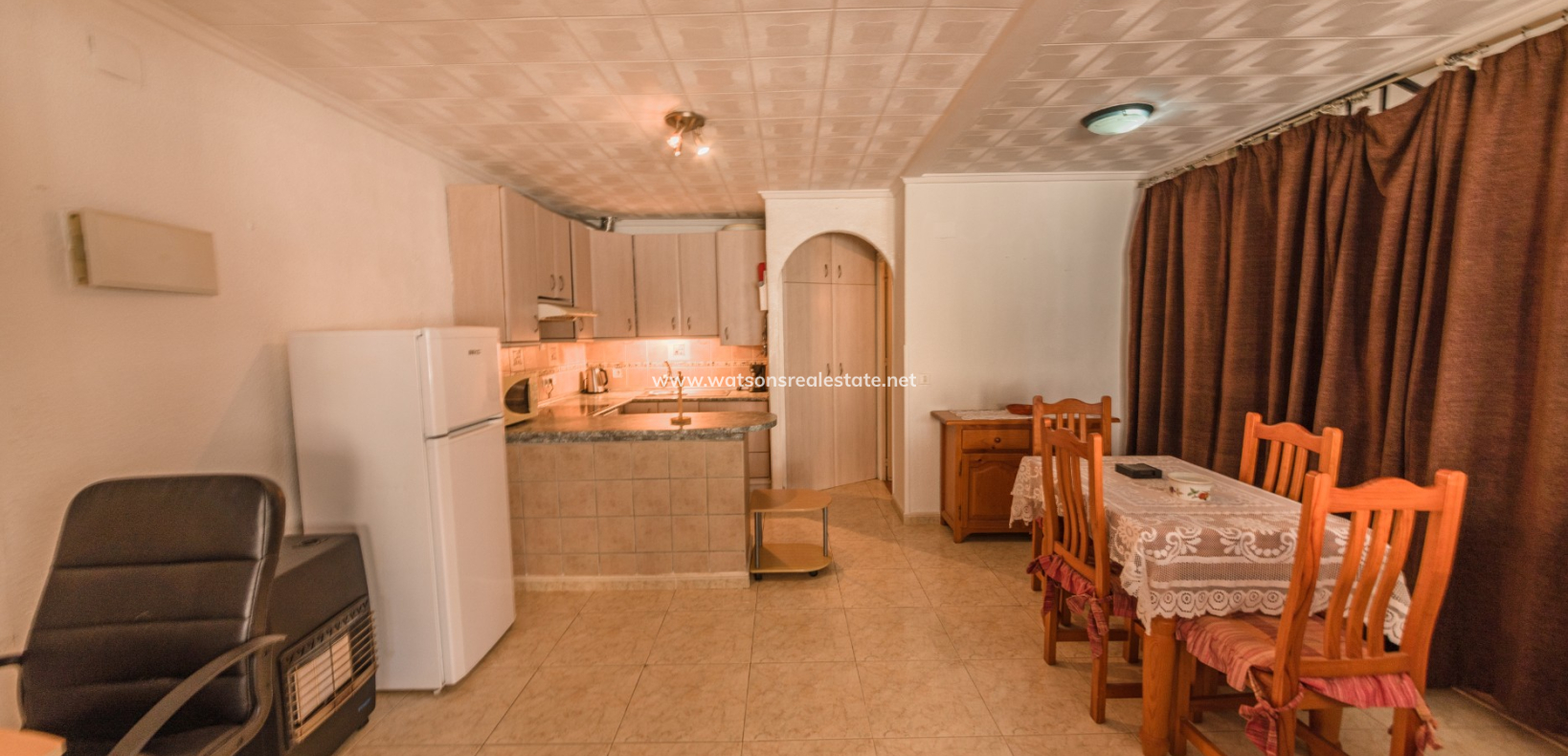 Resale - Reinhaus - Urb. La Marina