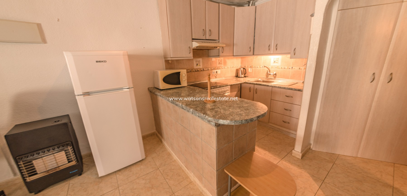 Resale - Reinhaus - Urb. La Marina