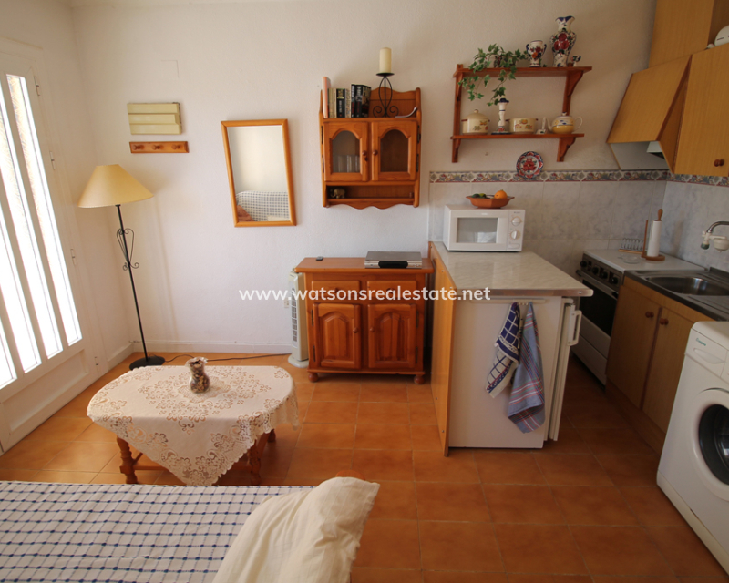 Resale - Reinhaus - Urb. La Marina