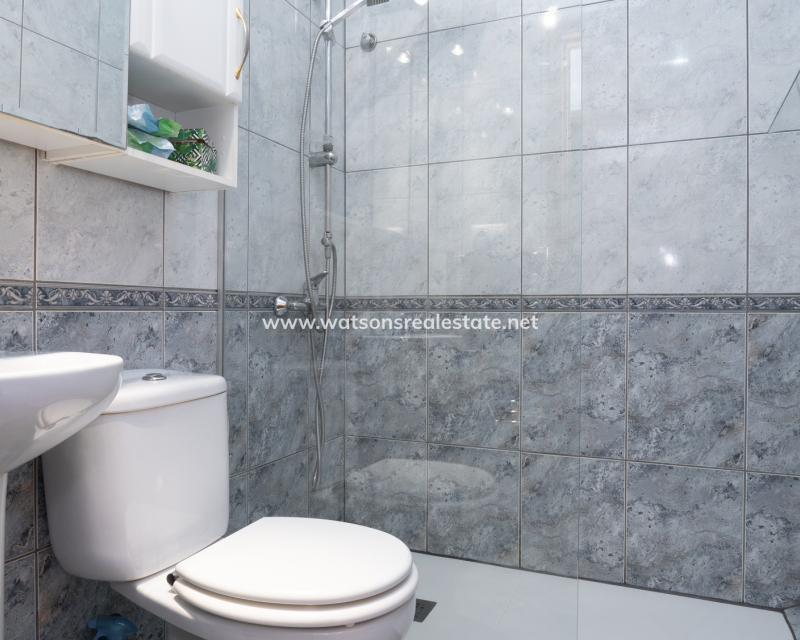 Resale - Reinhaus - Urb. La Marina