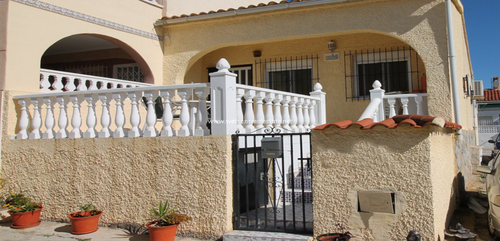 Resale - Reinhaus - Urb. La Marina