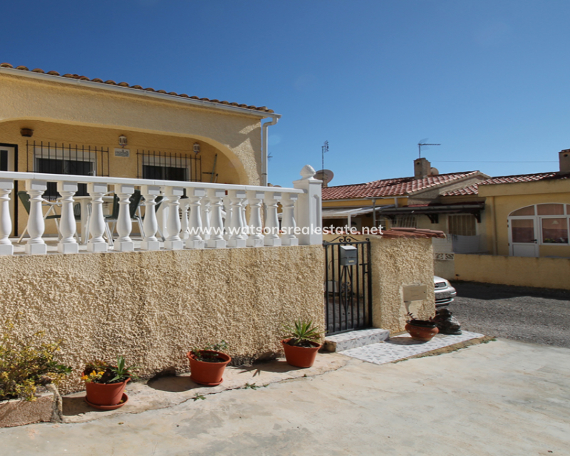 Resale - Reinhaus - Urb. La Marina