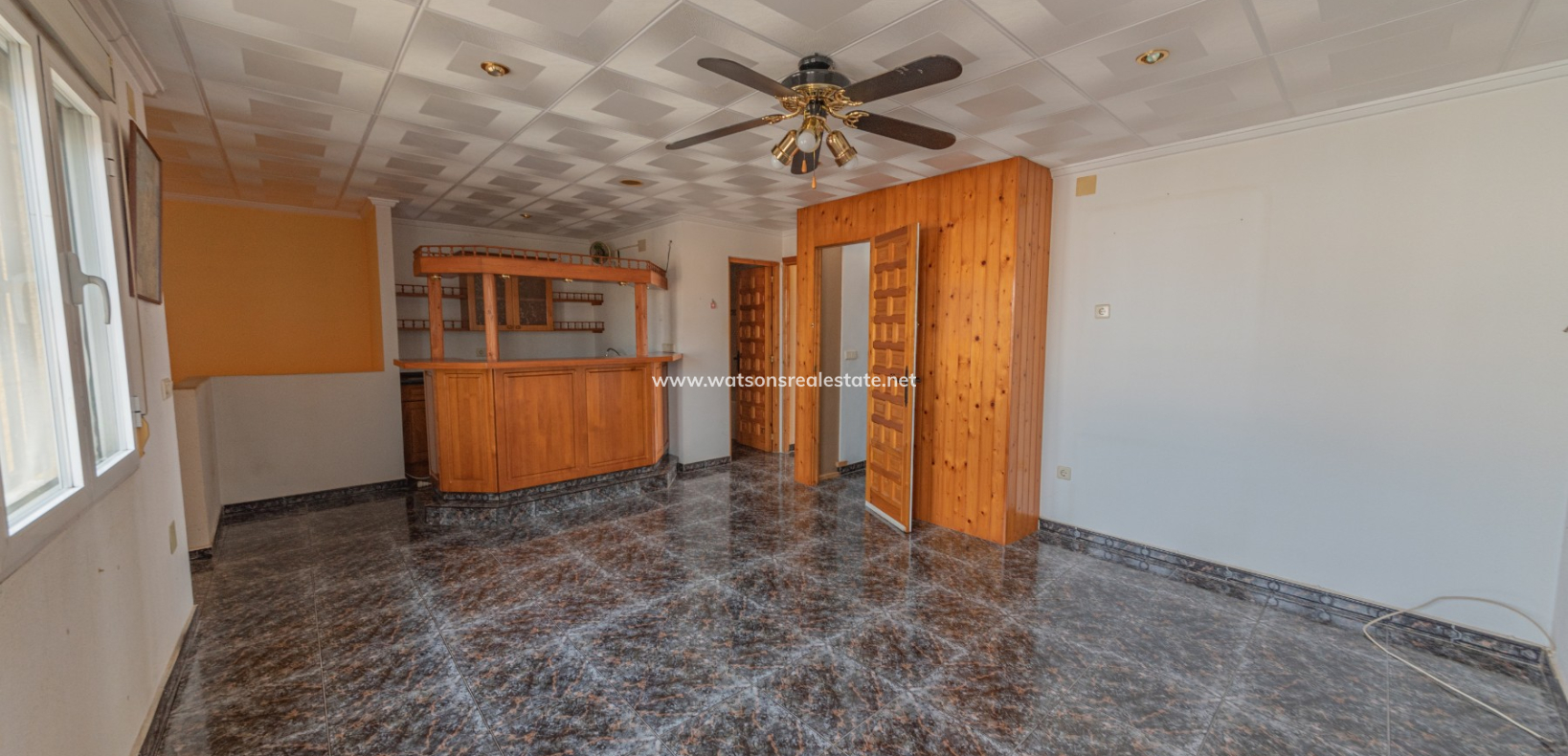 Resale - Reinhaus - Urb. La Marina