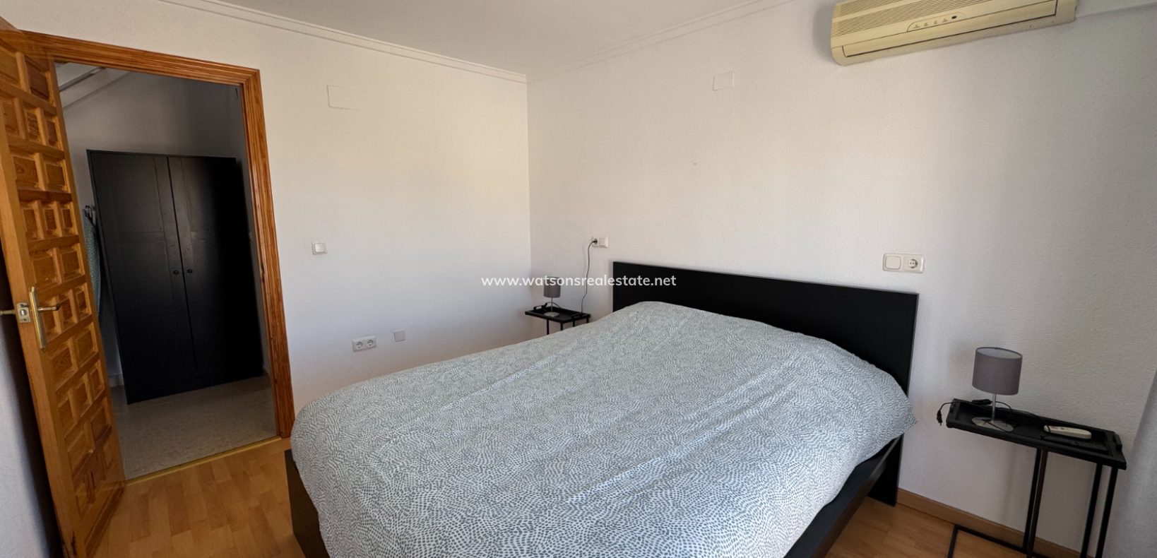 Resale - Reinhaus - Urb. La Marina