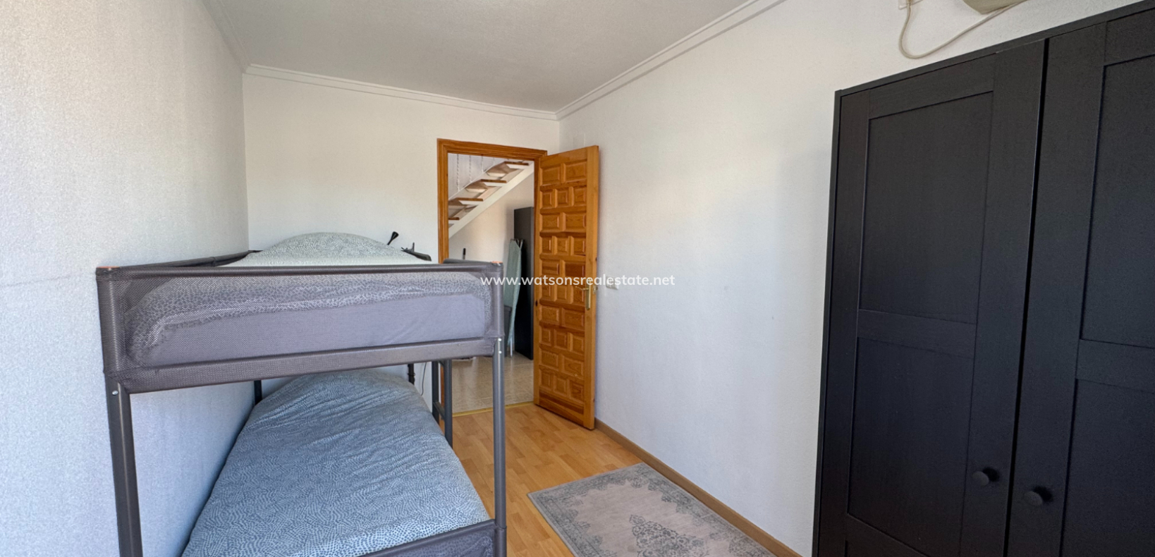 Resale - Reinhaus - Urb. La Marina