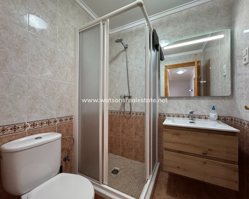 Resale - Reinhaus - Urb. La Marina