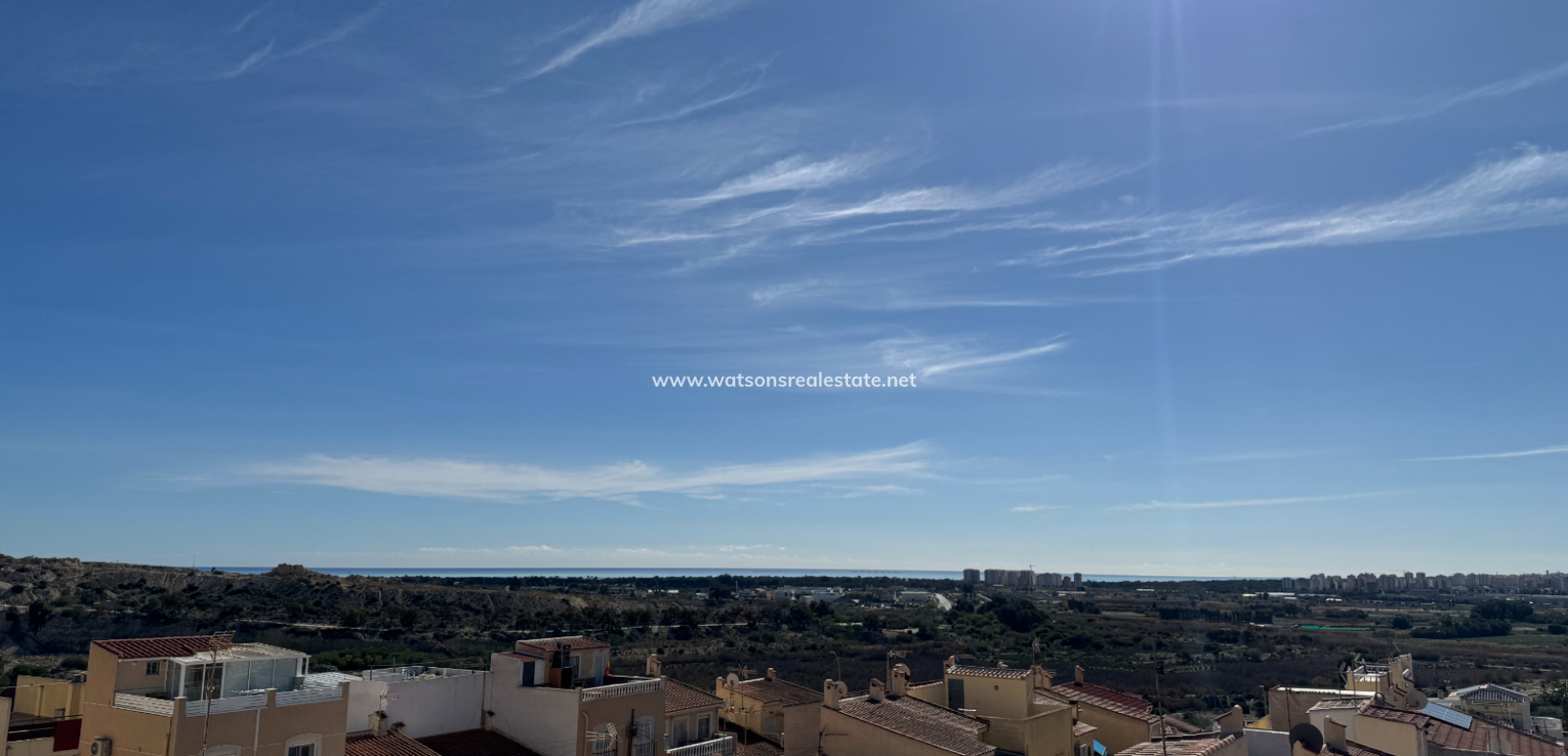 Resale - Reinhaus - Urb. La Marina