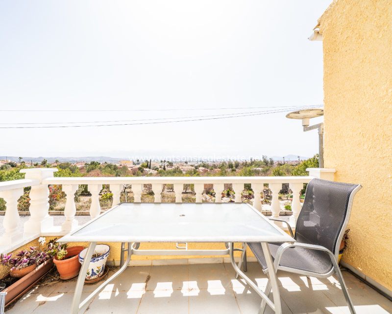Resale - Reinhaus - Urb. La Marina