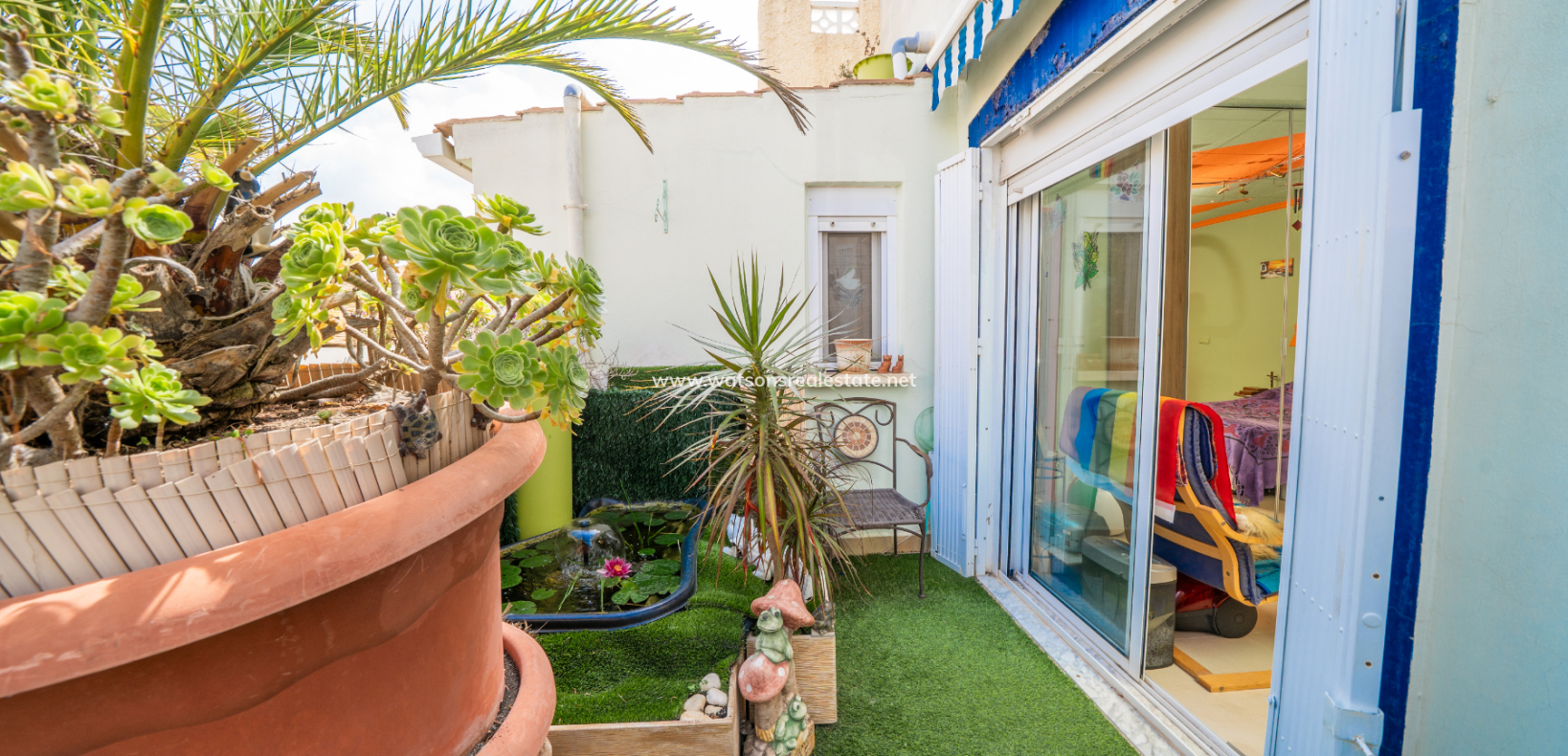 Resale - Reinhaus - Urb. La Marina