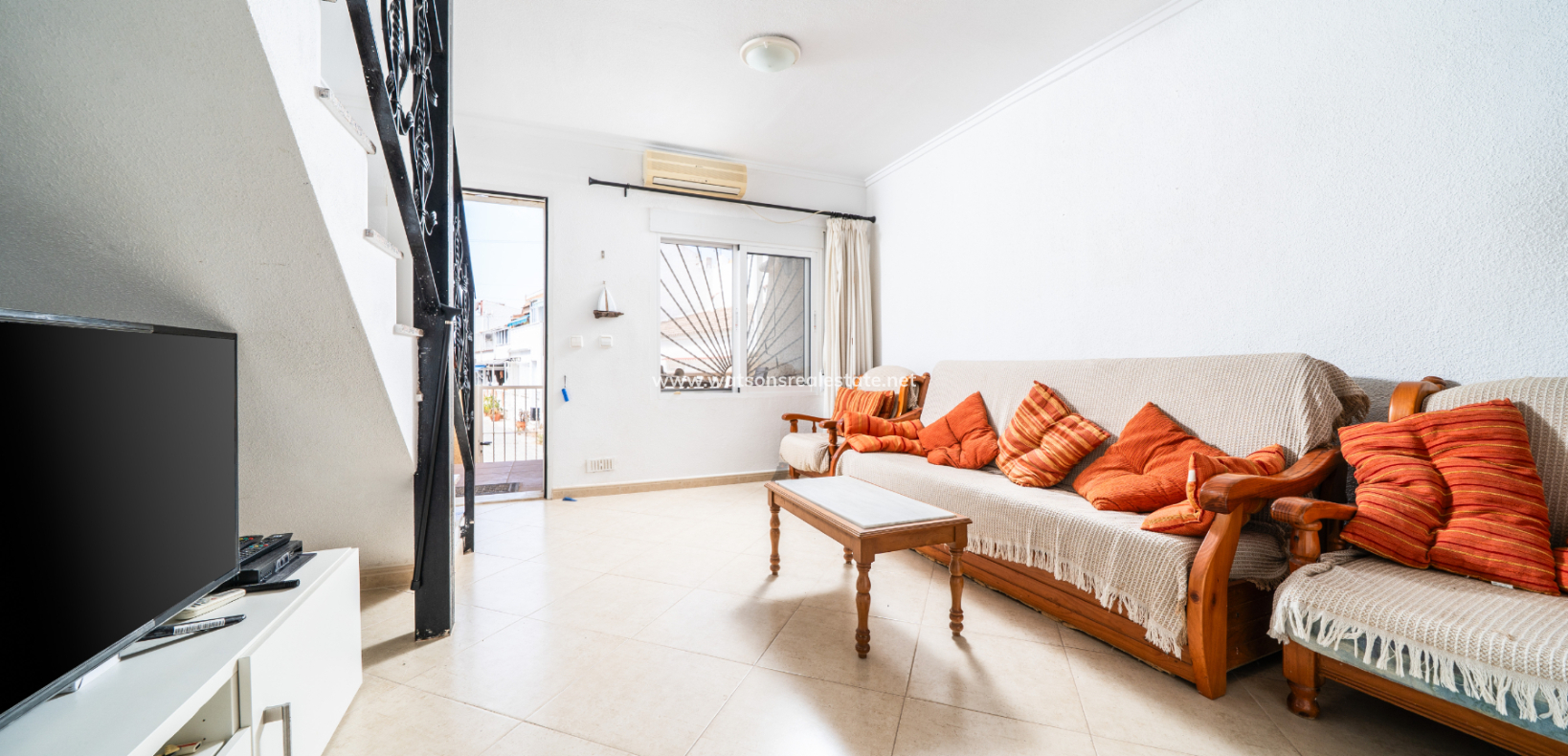 Resale - Reinhaus - Urb. La Marina