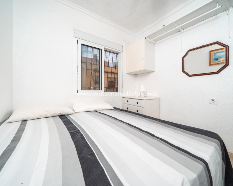 Resale - Reinhaus - Urb. La Marina