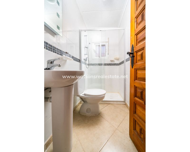 Resale - Reinhaus - Urb. La Marina