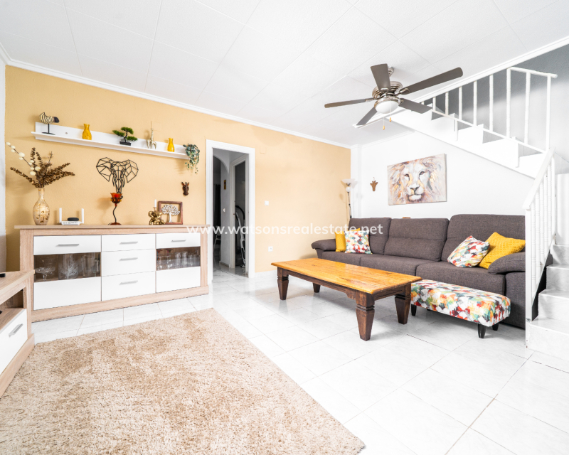Resale - Reinhaus - Urb. La Marina