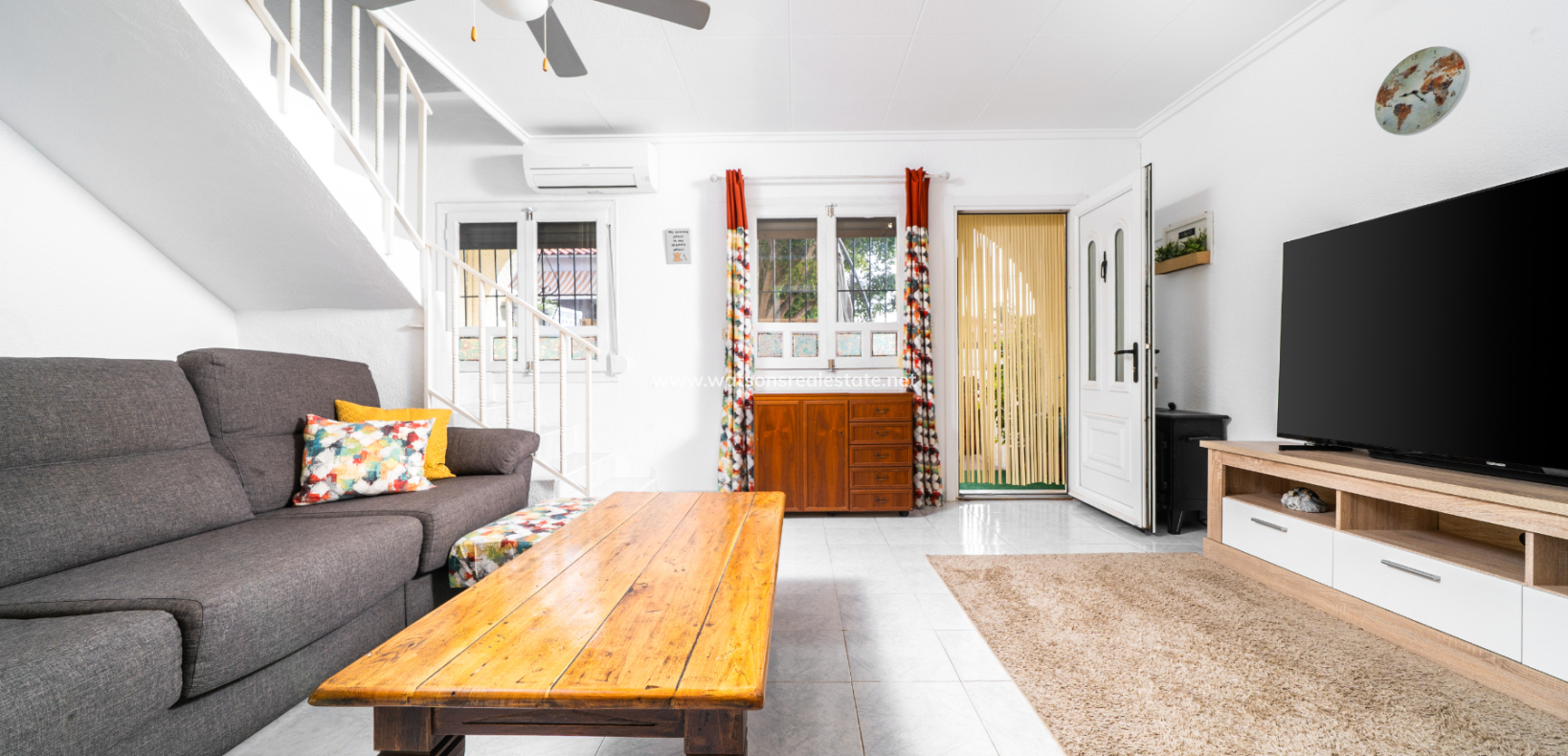 Resale - Reinhaus - Urb. La Marina